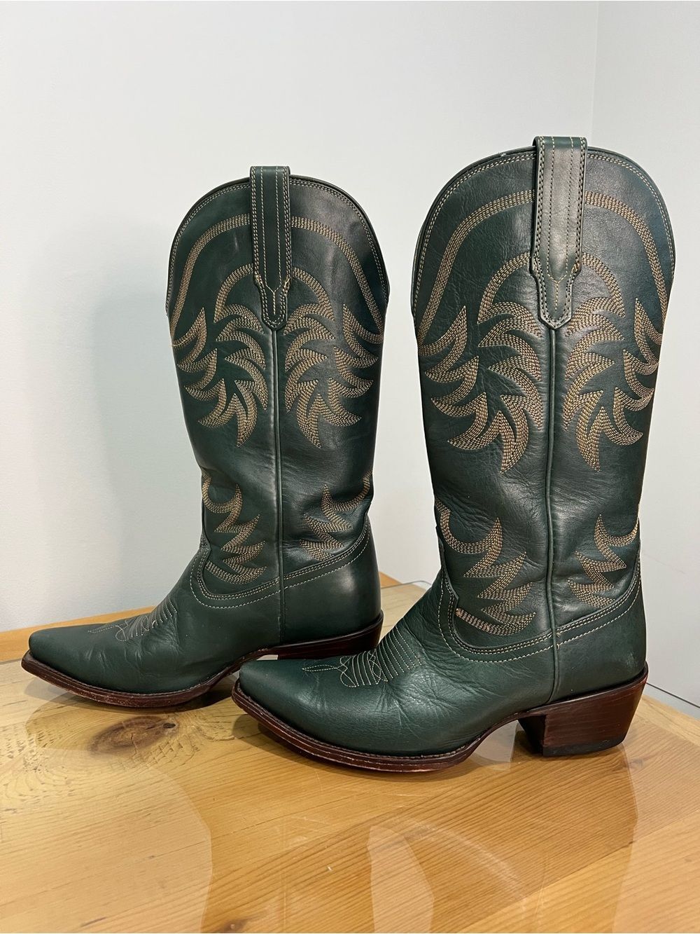 Tecovas Annie Hunter Green Leather Cowboy Boots size 9.5